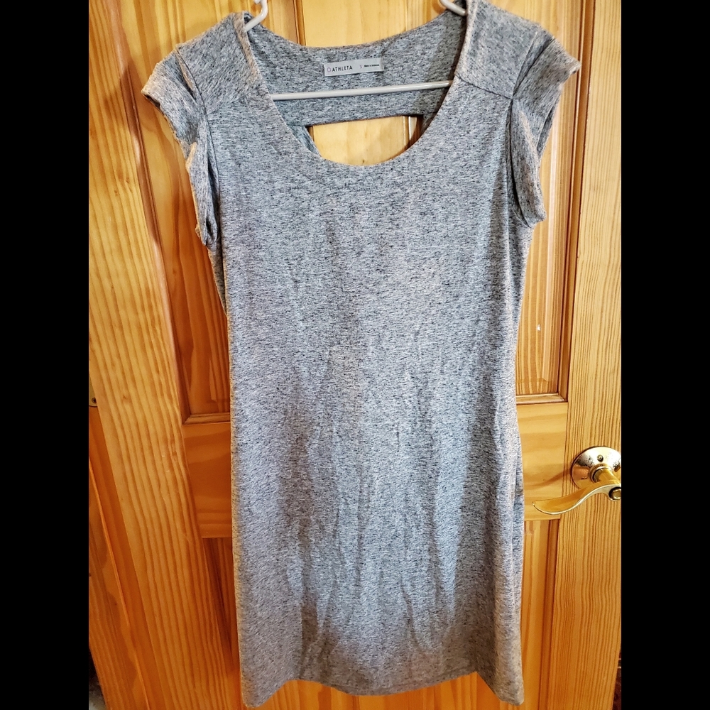 Sz Small Athleta Cap Sleeve Dress Grey